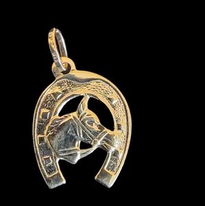 K18 Lucky Horseshoe Head Pendant